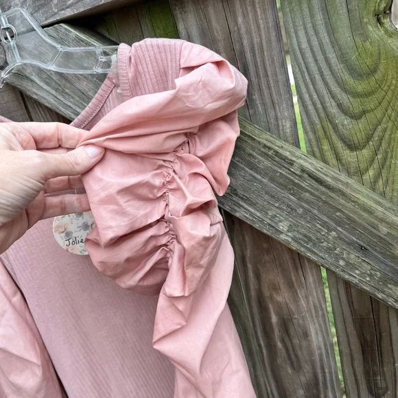 👗Jolie & Joy Ruffled Pink Top - Picture 5 of 8